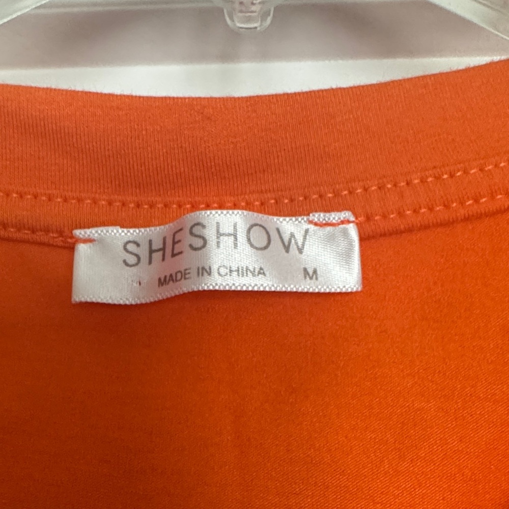 Women’s SHESHOW Orange Halloween T-Shirt - Medium - Picture 2 of 4